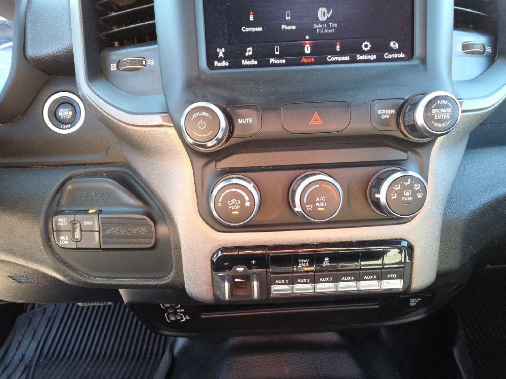 Used 2021 RAM 3500 Tradesman w/ Chrome Appearance Group AWD/4WD image 24