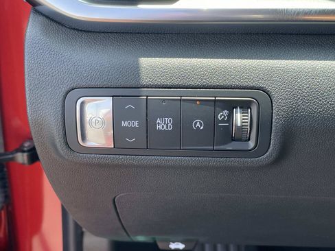 New 2026 GMC Terrain Elevation w/ Technology Package II FWD image 18