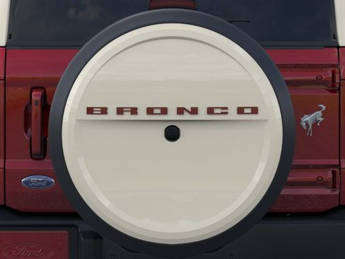 New 2026 Ford Bronco Outer Banks w/ Sasquatch Package AWD/4WD image 24