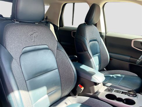 Used 2023 Ford Bronco Sport Outer Banks w/ Tech Package image 30