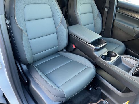 New 2026 GMC Terrain AT4 w/ Technology Package II image 24