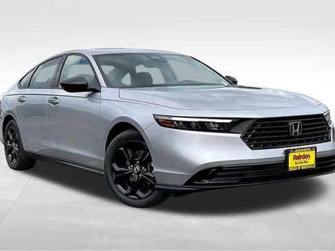 New 2025 Honda Accord SE image 1