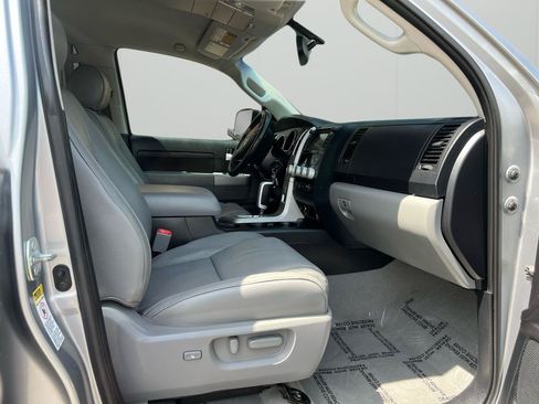 Used 2007 Toyota Tundra Limited AWD/4WD image 18