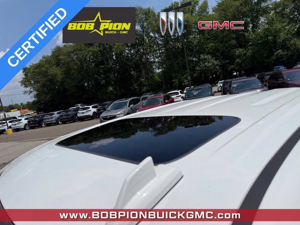 Used 2023 GMC Sierra 1500 AT4 w/ AT4 Preferred Package AWD/4WD image 8