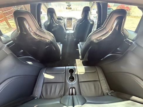 Used 2016 Tesla Model X 90D image 7