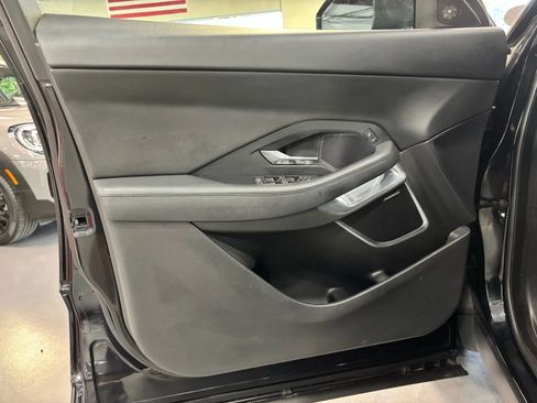 Used 2018 Jaguar E-PACE S image 32