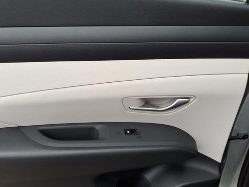 New 2026 Hyundai Tucson SEL FWD image 9