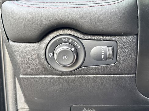 Used 2022 Dodge Durango R/T AWD/4WD image 19