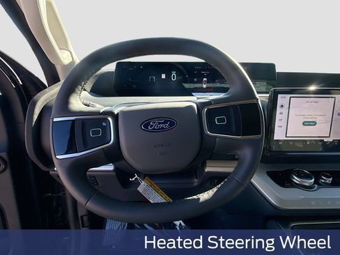 New 2026 Ford Expedition Active RWD image 17