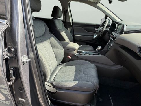 Used 2019 Hyundai Santa Fe SEL FWD image 17