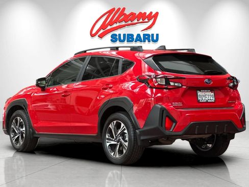 Used 2025 Subaru Crosstrek 2.5i Premium AWD/4WD image 7