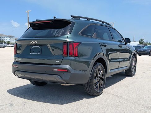 Certified 2023 Kia Sorento S w/ Panoramic Sunroof Package AWD/4WD image 5