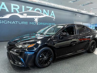 Used 2021 Toyota Camry SE w/ Carpet Mat Package (TMS)
