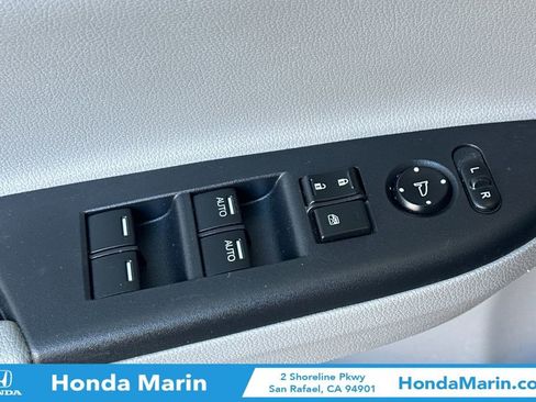 Used 2017 Honda Accord EX-L image 14