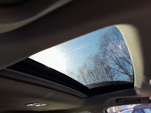 Used 2024 Subaru Outback Limited image 38