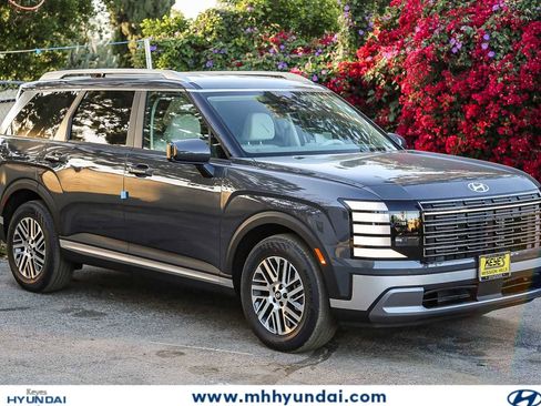New 2026 Hyundai Palisade SEL FWD image 3