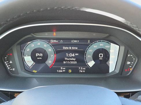 Used 2025 Audi Q3 2.0T Premium w/ Convenience Package image 22