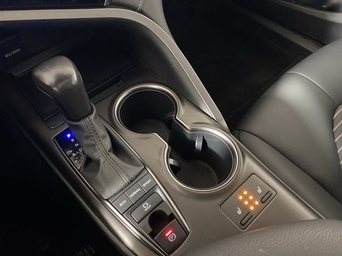 Used 2023 Toyota Camry SE image 22