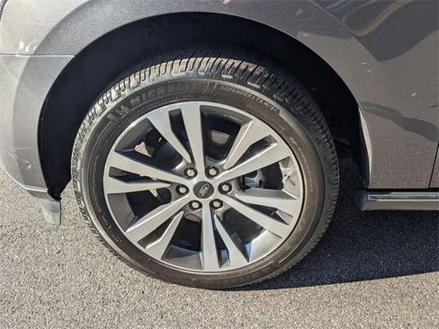 Certified 2021 Ford Expedition Limited image 32