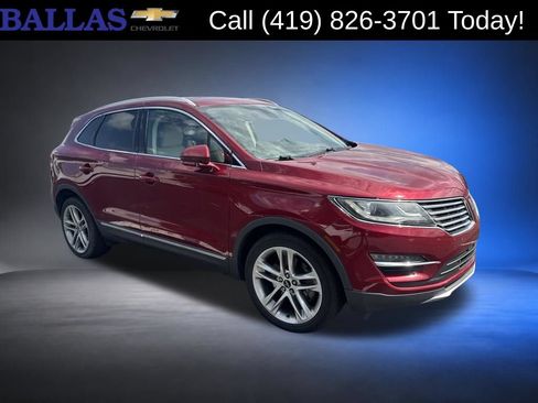Used 2018 Lincoln MKC Reserve w/ Lincoln MKC Climate Package AWD/4WD image 2
