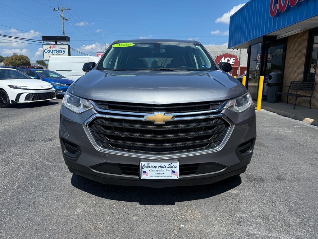 Used 2020 Chevrolet Traverse LS FWD image 2