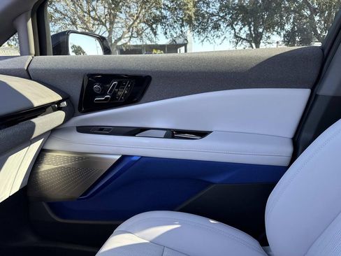 New 2026 Cadillac Optiq Luxury 2 image 22