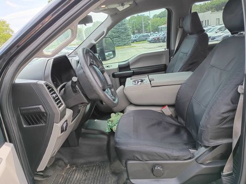 Used 2019 Ford F350 XL w/ STX Appearance Package AWD/4WD image 9