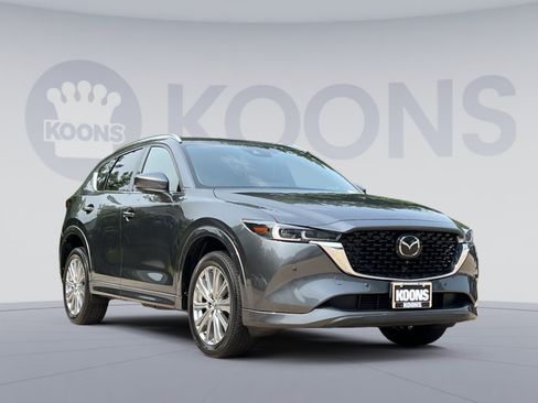 Used 2023 MAZDA CX-5 Signature AWD/4WD image 10