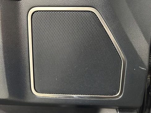 Used 2018 Ford F150 Raptor w/ Equipment Group 802A Luxury image 19