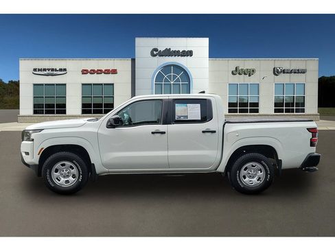 Used 2022 Nissan Frontier S w/ Technology Package AWD/4WD image 6