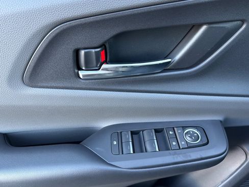 New 2026 Toyota Prius XLE image 10