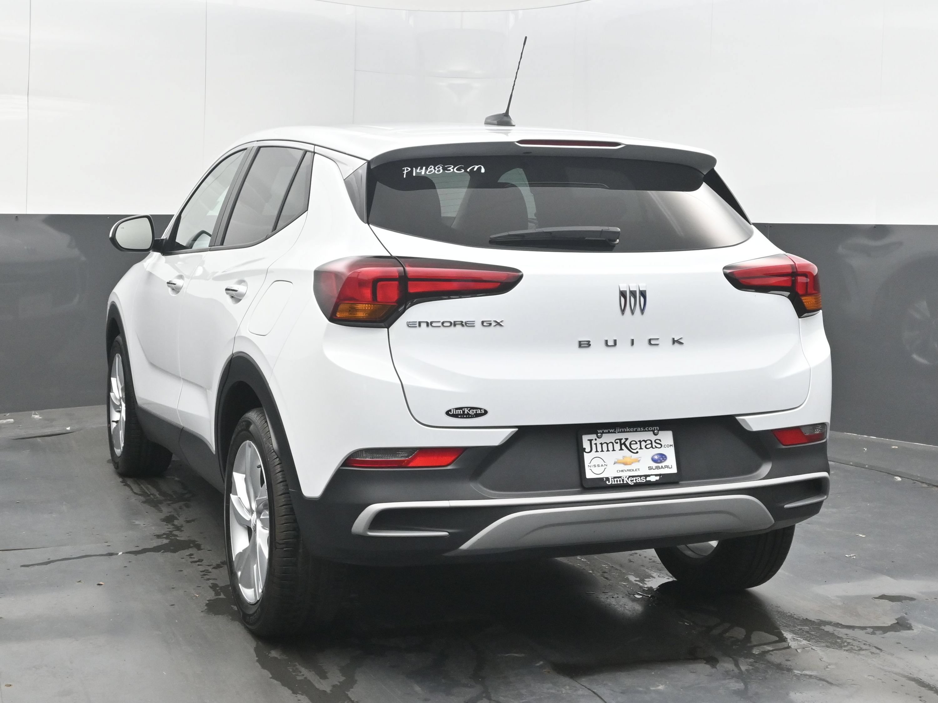 Certified 2025 Buick Encore GX Preferred FWD image 8