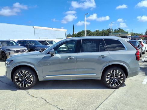 New 2026 Volvo XC90 B6 Plus w/ Protection Package Premier image 4