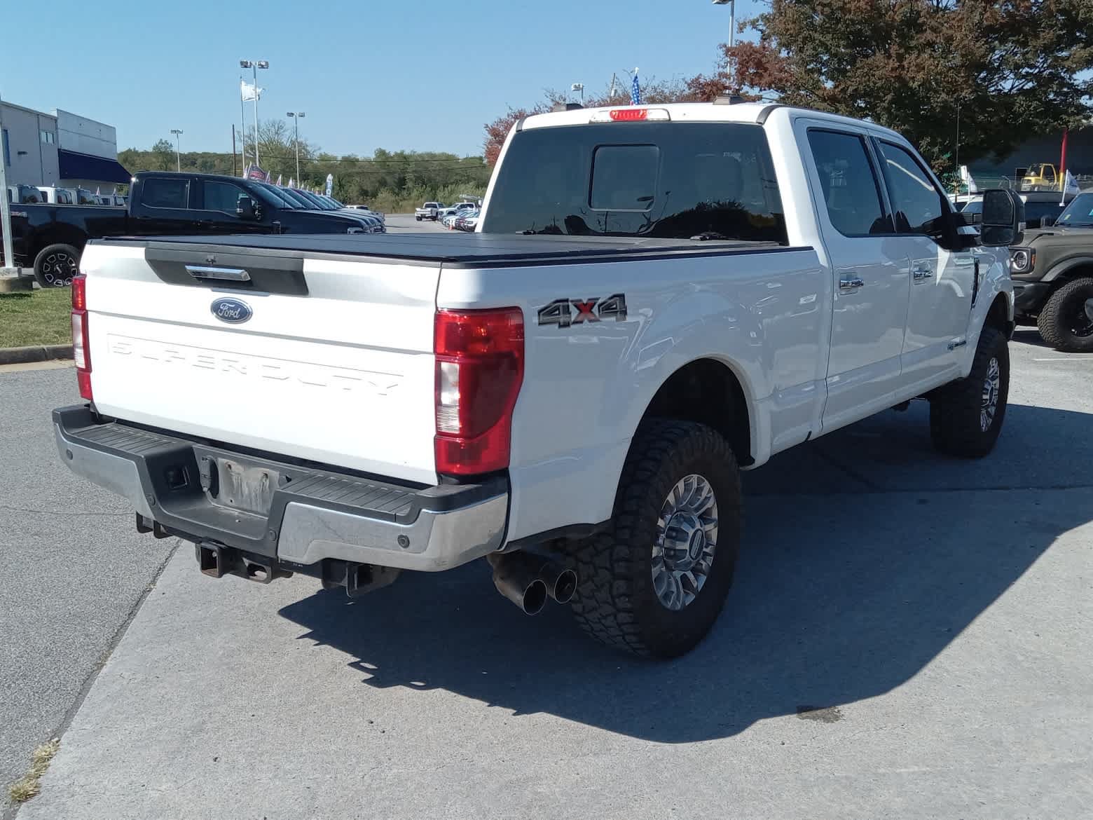 Used 2022 Ford F250 XLT w/ XLT Premium Package AWD/4WD image 7