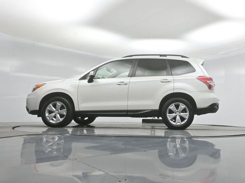 Used 2016 Subaru Forester 2.5i Limited AWD/4WD image 48