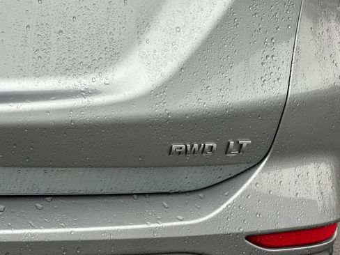 Used 2024 Chevrolet Equinox LT image 27