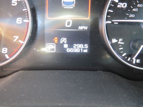 Used 2023 Subaru Outback Premium AWD/4WD image 20