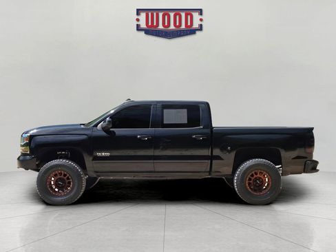 Used 2017 Chevrolet Silverado 1500 LT w/ Texas Edition RWD image 5