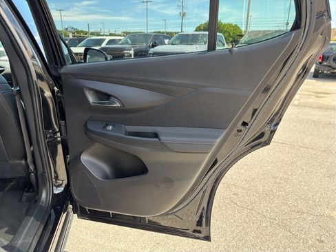 Used 2025 Buick Envista Sport Touring FWD image 19