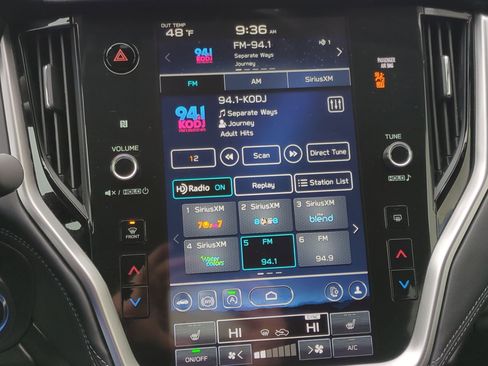 Used 2024 Subaru Outback Limited image 27