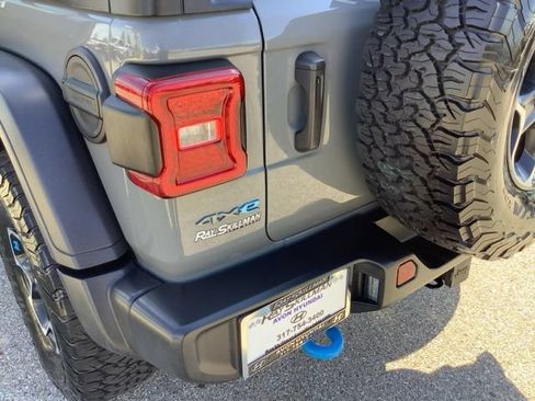 Used 2023 Jeep Wrangler Unlimited Rubicon 4xe w/ Cold Weather Group AWD/4WD image 24
