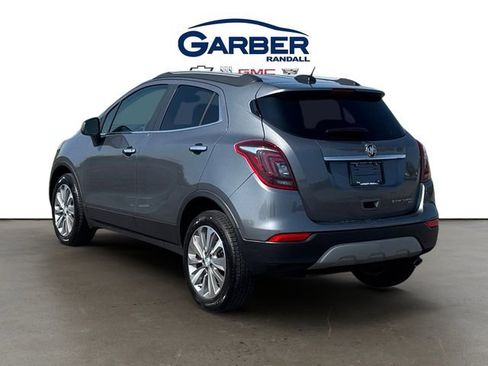 Used 2020 Buick Encore Preferred AWD/4WD image 3