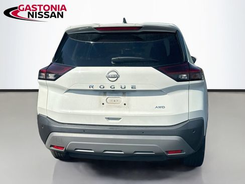 Used 2023 Nissan Rogue S AWD/4WD image 7