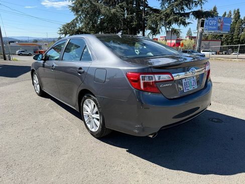 Used 2012 Toyota Camry XLE image 4