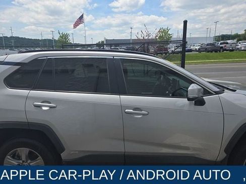 Used 2023 Toyota RAV4 XLE AWD/4WD image 7