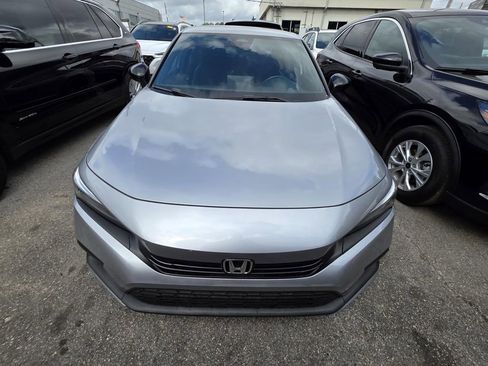 Used 2023 Honda Civic Sport image 2