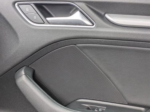 Used 2019 Audi A3 2.0T FWD image 6