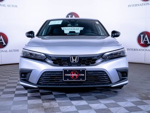 Used 2024 Honda Civic Sport image 2