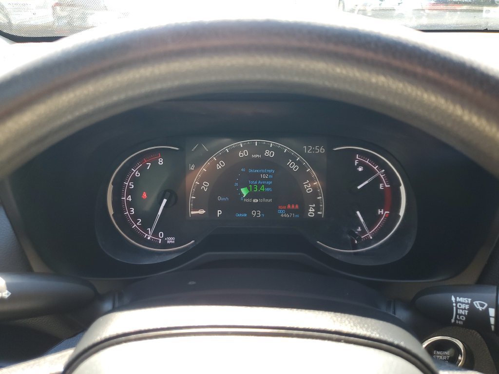 Used 2024 Toyota RAV4 XLE AWD/4WD image 26