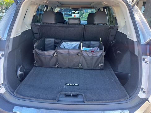 Used 2023 Nissan Rogue SV w/ SV Premium Package image 20